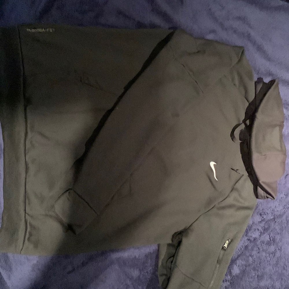 Nike Thermal Dry Fit Hoodie